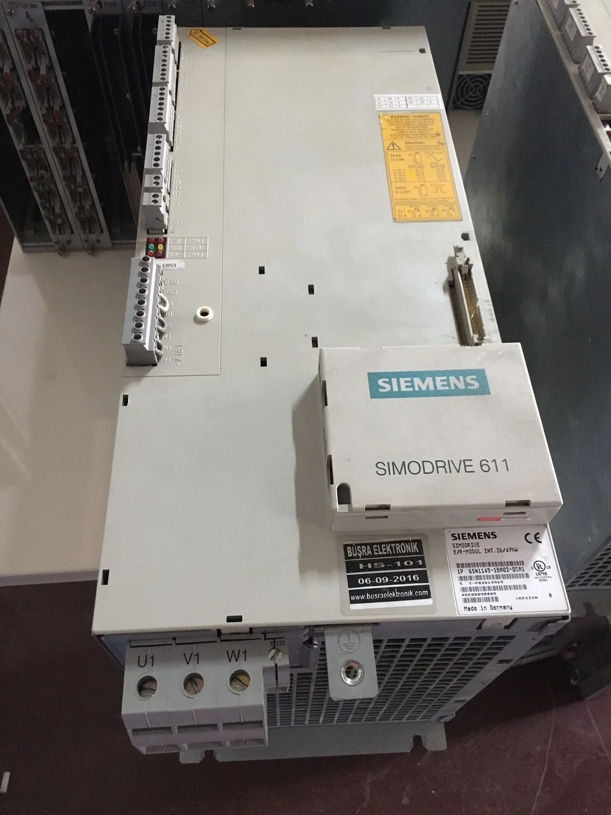 Siemens 6SN1145-1BA02-0CA1 Hat Besleme Modülü yedek parça fotoğrafı 1